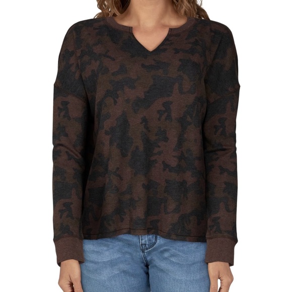 Natural Reflections Tops - Natural Reflections Hillside Notch-Neck Long-Sleeve Thermal Shirt